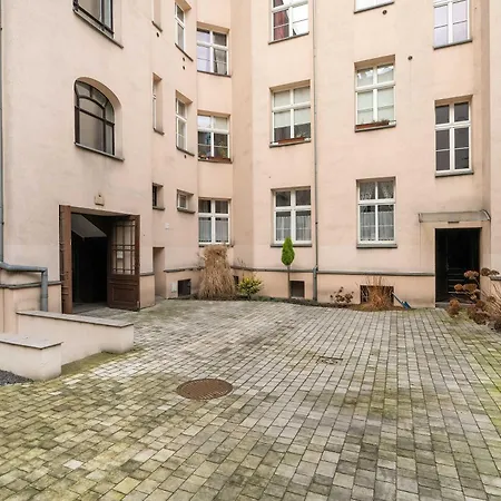 Lägenhet Kopernika Stylowy W Centrum Poznania By Renters *