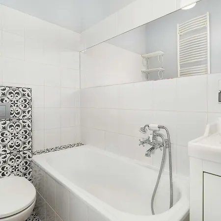 Kopernika Stylowy W Centrum Poznania By Renters * Poznan