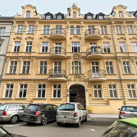 Lägenhet Kopernika Stylowy W Centrum Poznania By Renters